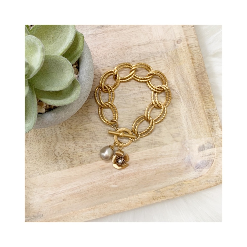 Cathrine Popesco Chunky Gold Chain Bracelet